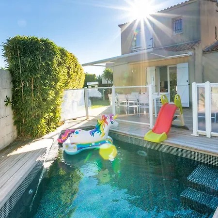 Maison Familiale Avec Piscine *