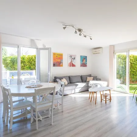 Maison Familiale Avec Piscine Villa *